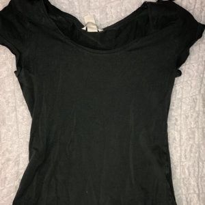short sleeved top